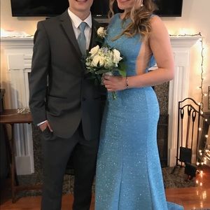 Size 4 Jovani prom dress in Aqua… worn for 5 hours-